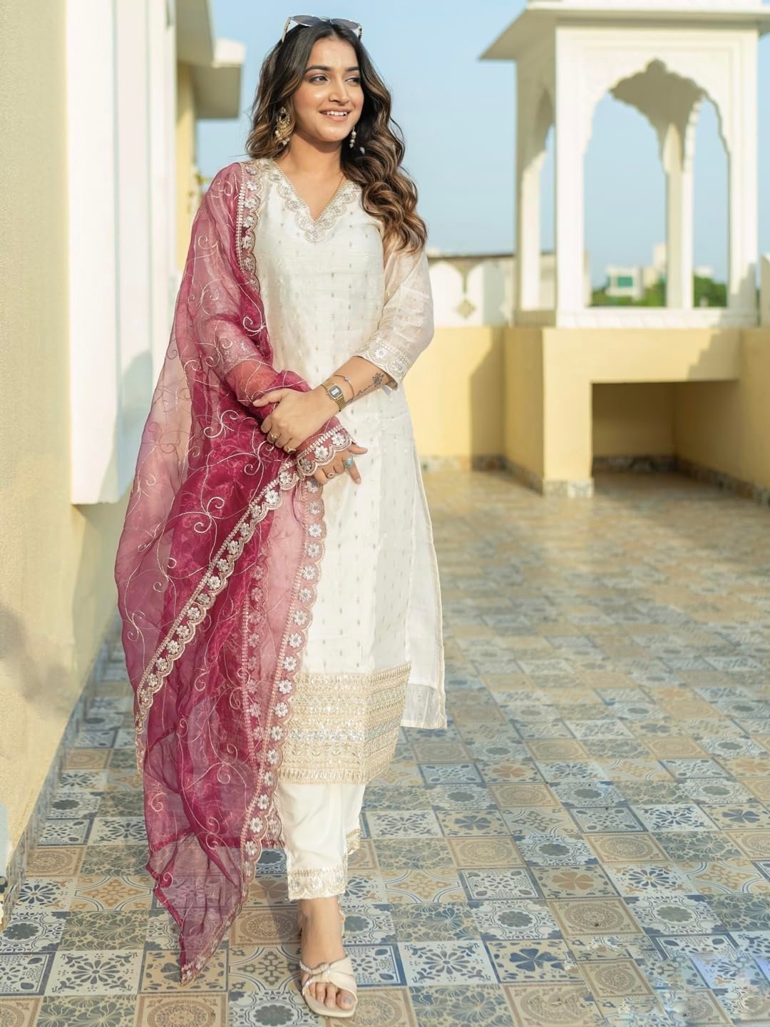 Women's Chanderi Silk Embroidered Kurta with Pant & Organza Dupatta Set | Casual Outfit Ethnic Kurta Set for Women | Modern & Traditional Blend Ethnic Wear (White_Small) - Image 2