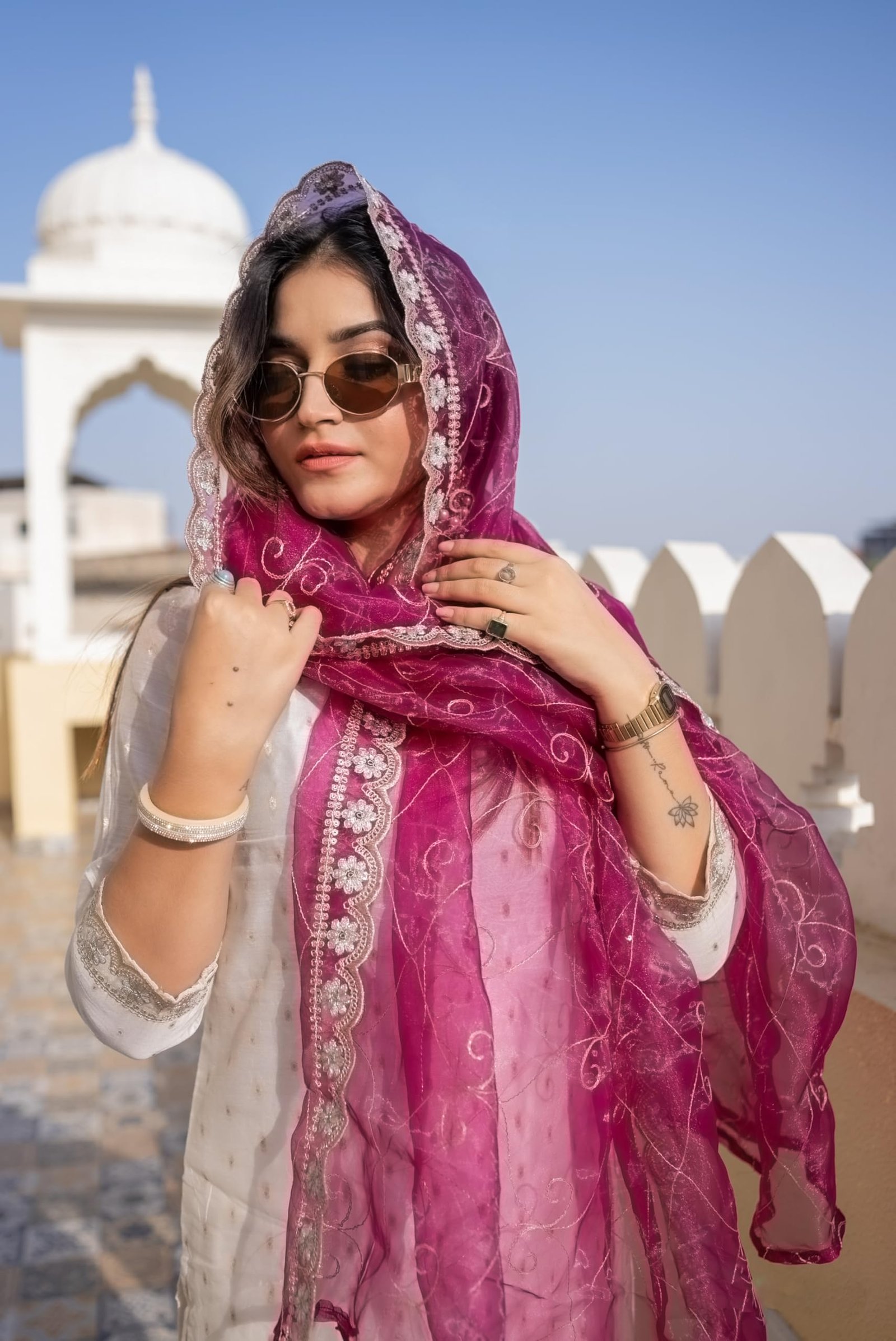 Women's Chanderi Silk Embroidered Kurta with Pant & Organza Dupatta Set | Casual Outfit Ethnic Kurta Set for Women | Modern & Traditional Blend Ethnic Wear (White_Small) - Image 5
